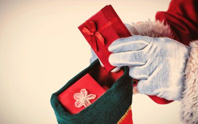 Dentist in Homewood Recommends These Smile-friendly Stocking Stuffers